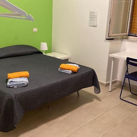 Cta Catania Aeroporto Fontanarossa Reception H24 Bed & Breakfast Exterior photo